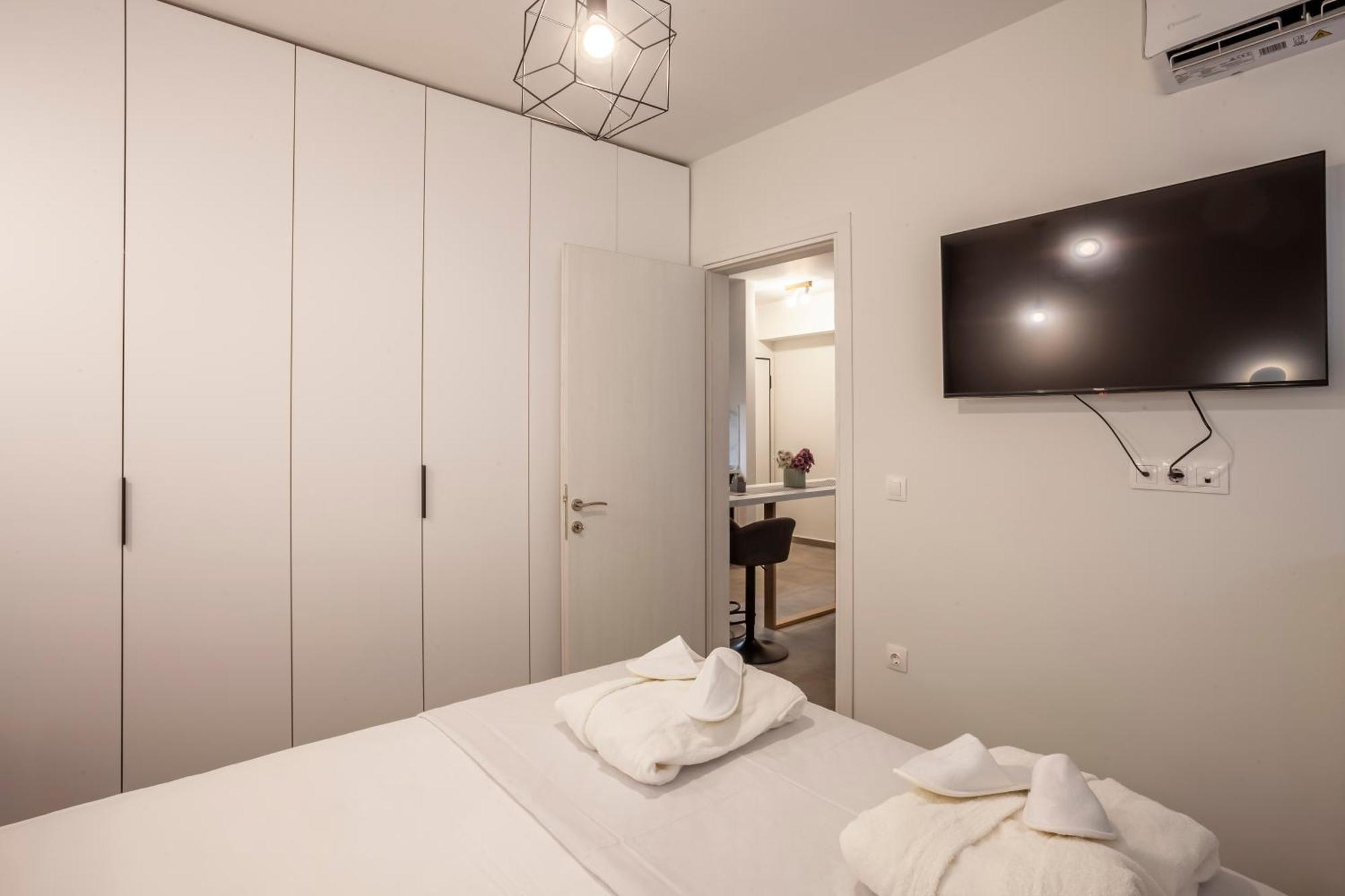 Aretha-Simone-Your Urban Stay Thessaloniki Buitenkant foto