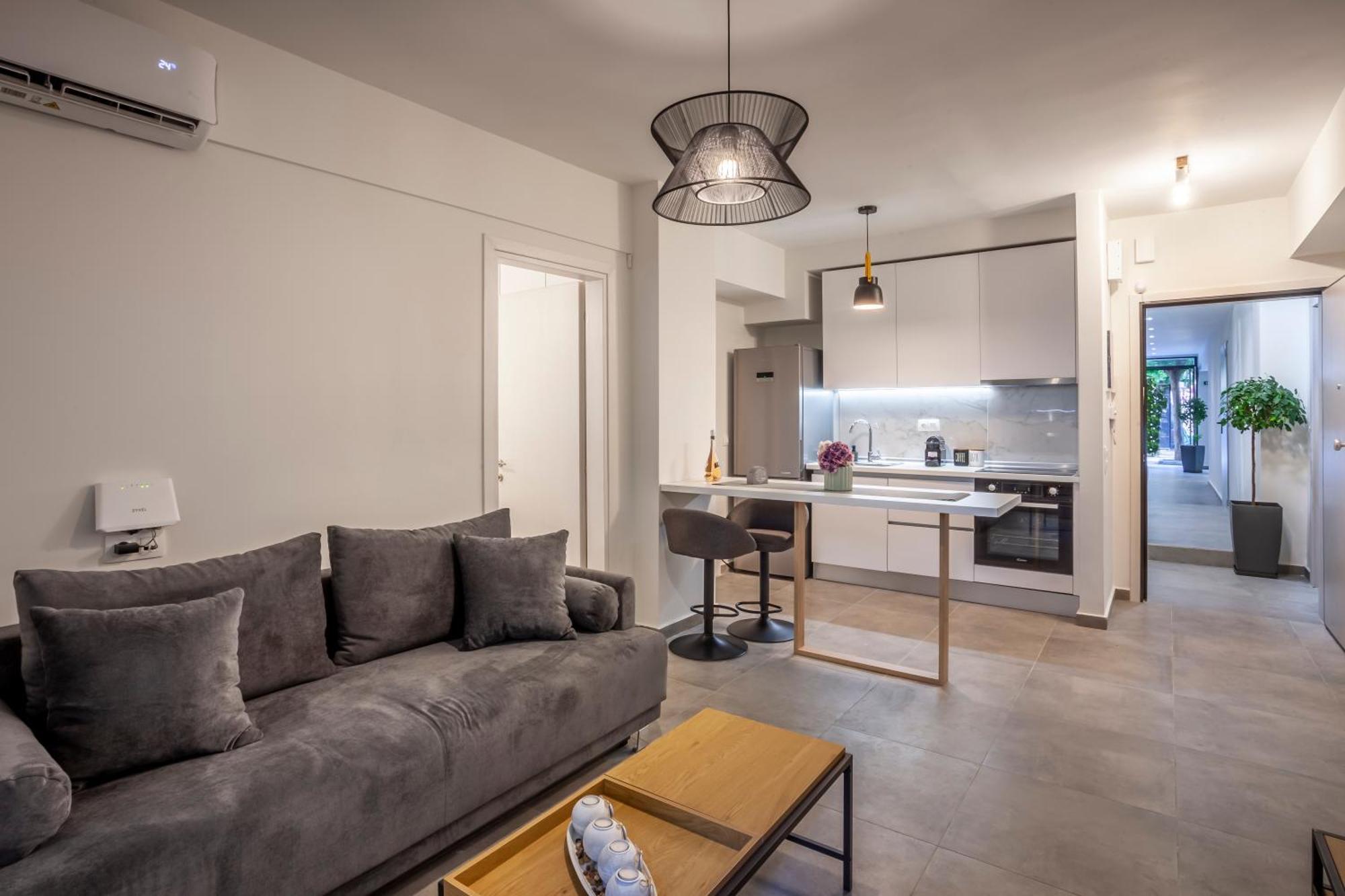 Aretha-Simone-Your Urban Stay Thessaloniki Buitenkant foto